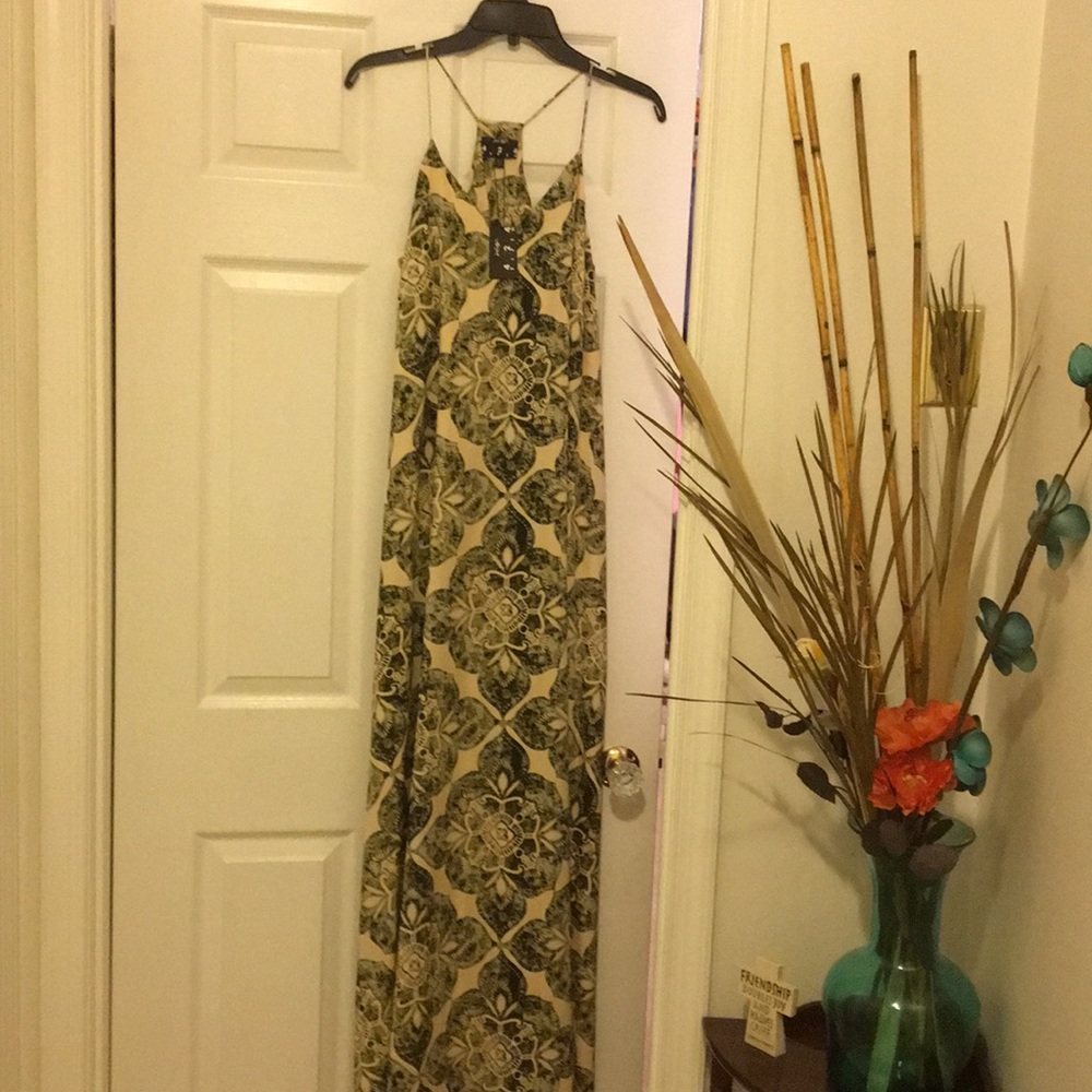 Maxi dress